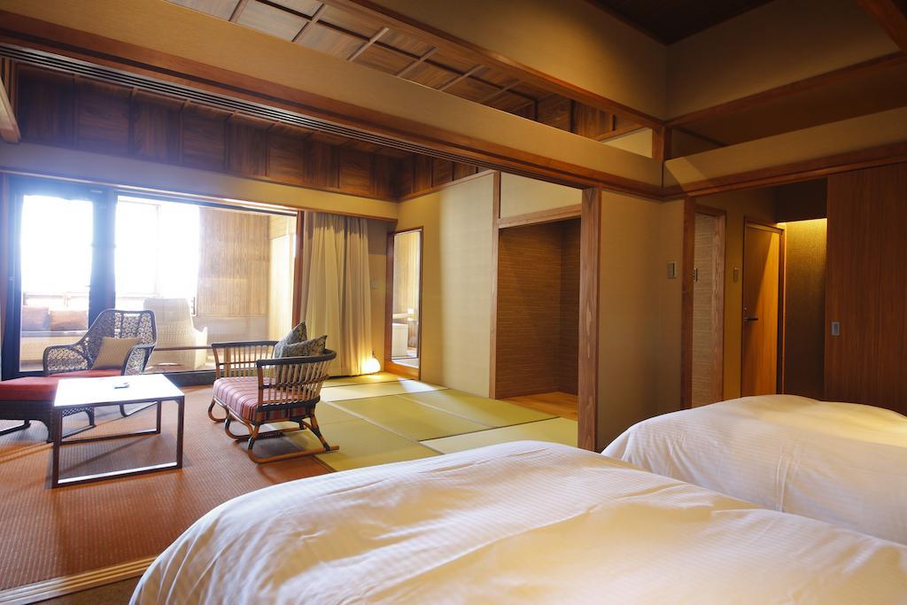 Awaji Hamarikyu Ryokan