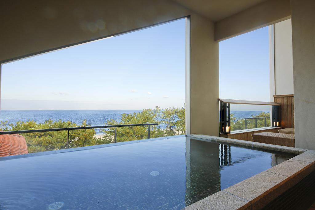 Awaji Hamarikyu Ryokan 5*