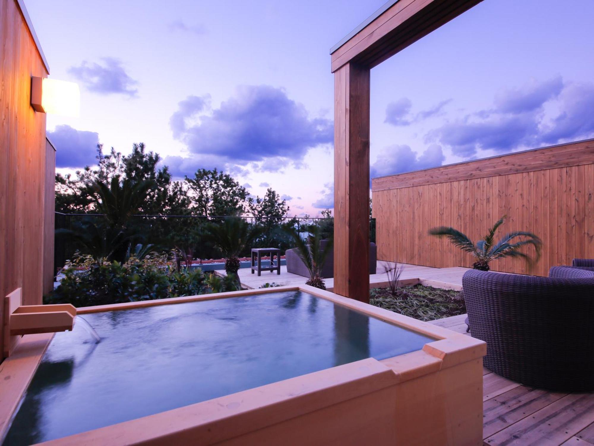 Awaji Hamarikyu 5* Minamiawaji